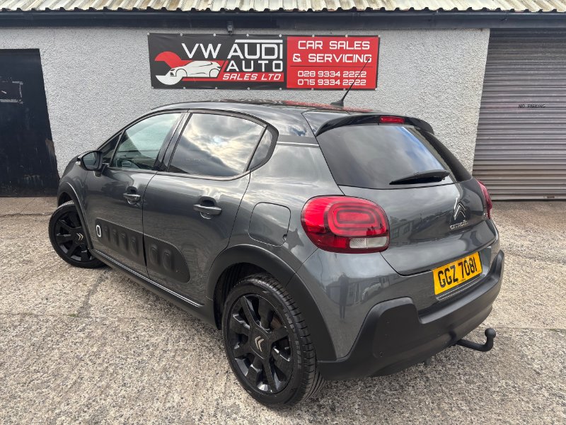 2017 Citroen C3 Hatchback 1.2 PureTech Flair Hatchback 5dr Petrol Manual Euro 6 82 ps
