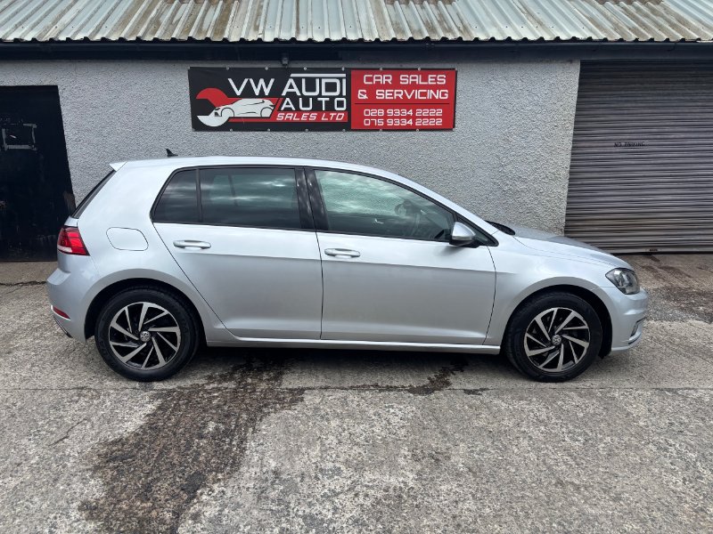 Silver 2019 Volkswagen Golf 1.6 TDI Match Hatchback 5dr Diesel Manual Euro 6 s/s 115 ps in VW Audi Auto Sales Ltd