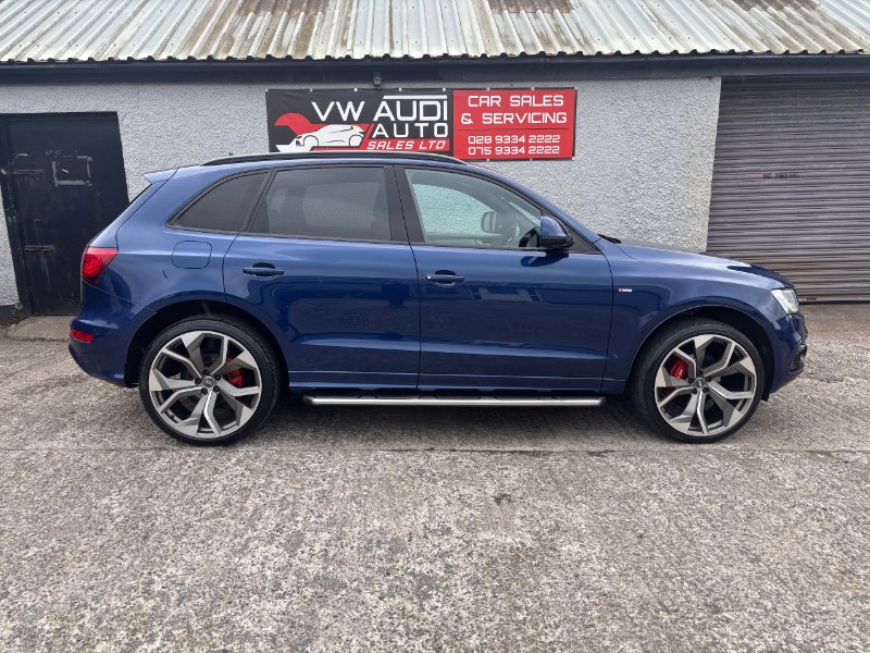 Blue 2016 Audi Q5 2.0 TDI S line Plus SUV 5dr Diesel S Tronic quattro Euro 6 s/s 190 ps in Ballyclare
