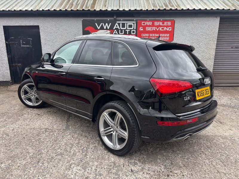 2017 Audi Q5 SUV 2.0 TDI S line Plus SUV 5dr Diesel S Tronic quattro Euro 6 s/s 190 ps