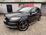 Black Audi Q7 TDI QUATTRO S LINE PLUS 5-Door