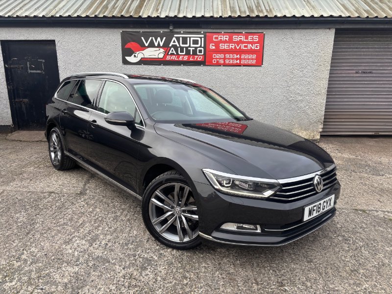 Grey Volkswagen Passat 2.0 TDI GT Estate 5dr Diesel DSG Euro 6 s/s 150 ps