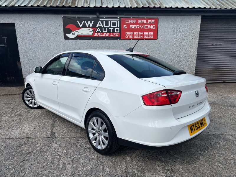 2014 SEAT Toledo Hatchback 1.6 TDI Ecomotive CR SE Hatchback 5dr Diesel Manual Euro 5 s/s Nav 105 ps