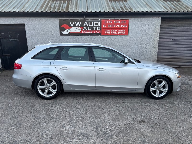 Silver 2012 Audi A4 Avant 2.0 TDIe SE Technik Estate 5dr Diesel Manual Euro 5 s/s 136 ps in VW Audi Auto Sales Ltd